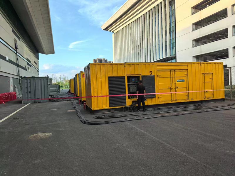 满城柴油发电机冬季保养注意事项？