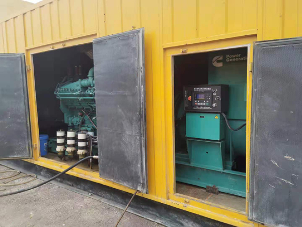 满城柴油发电机组的蓄电池种类有哪些？