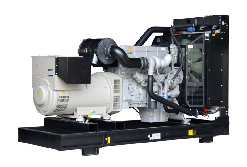 满城柴油发电机组租赁出租机油底壳正确清洗方法