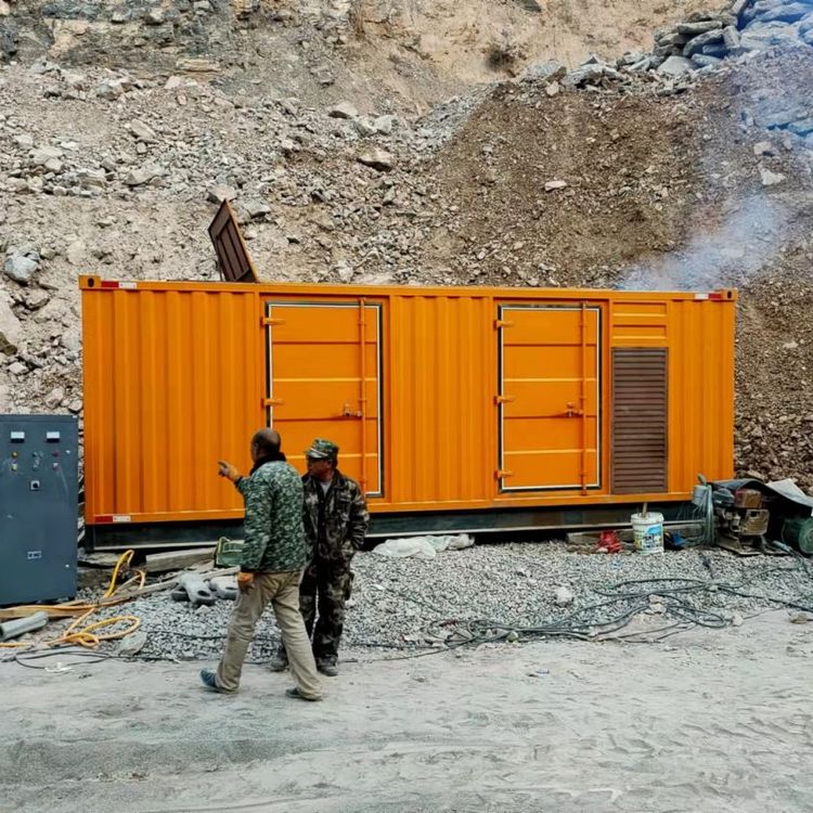 满城如何选择适合自己的 800KW 柴油发电机组？