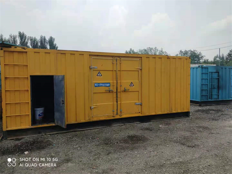 满城200KW柴油发电机组需要配备什么型号的电缆线？