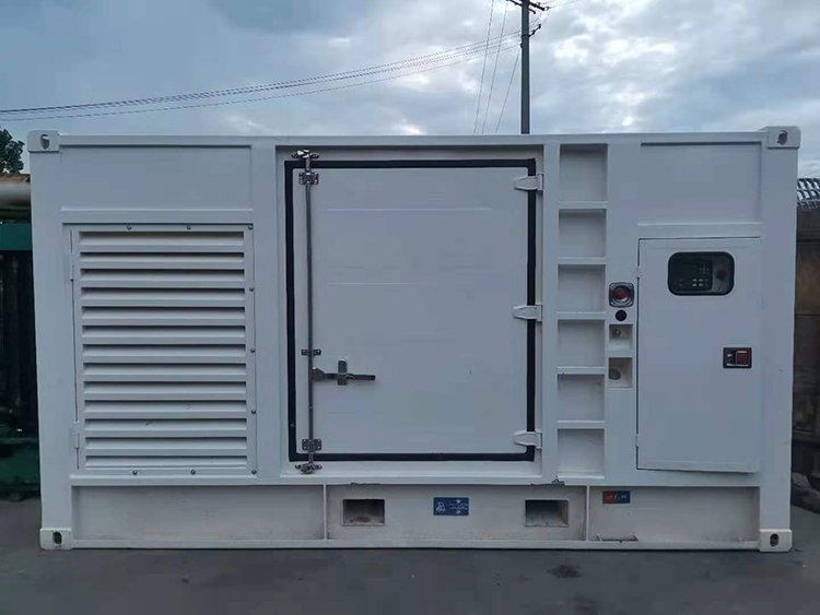 满城控制系统的品牌和价格会影响柴油发电机的性能吗？