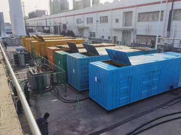 满城380V和690V电压的电缆线相同吗？