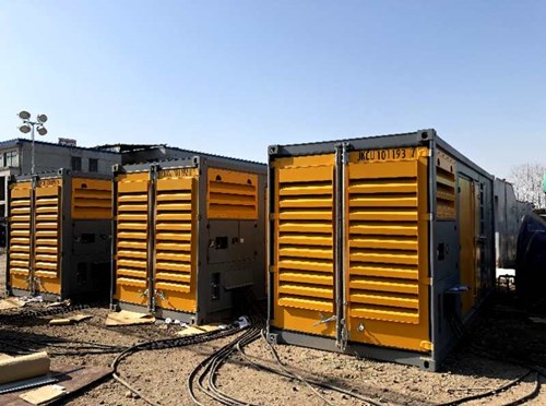 满城防冻液的气味异常可能是由哪些原因导致的？