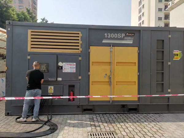 满城500KW发电机组冬季应该配多大的启动电瓶？